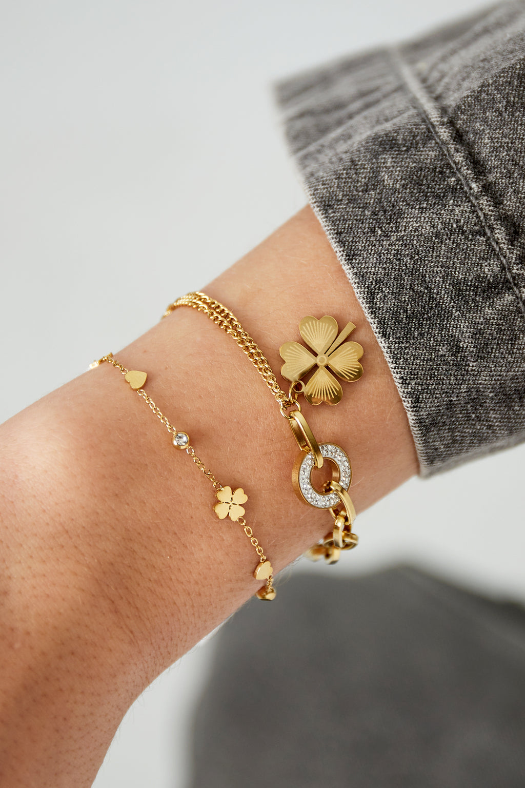 Bracelet “Lucky Clover” Doré – Tendance & Chic